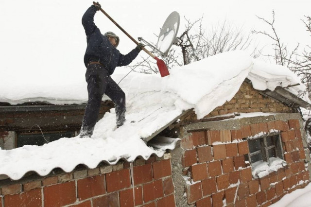 Έλλειψη ηλεκτρικού ρεύματος στην ΠΓΔΜ λόγω ψύχους
