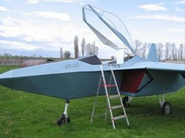 Περιζήτητος στην Αμερική Έλληνας κατασκευαστής αεροσκαφών!