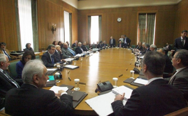 Στις 16:00 συνεδριάζει το υπουργικό