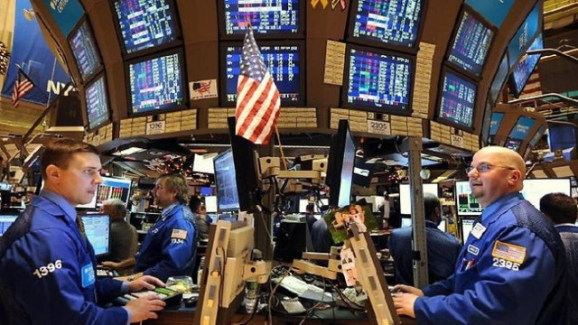 Πτωτικά έκλεισε η Wall Street