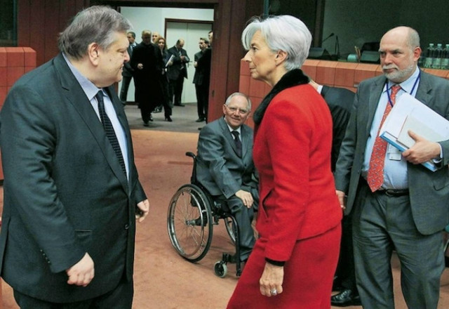 Στον «αέρα» η μείωση του χρέους στο 120% του ΑΕΠ