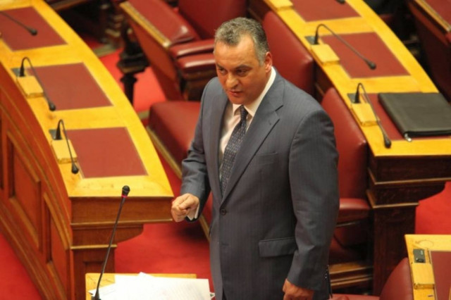 Γέφυρα στη ΝΔ ρίχνει ο Μ. Κεφαλογιάννης