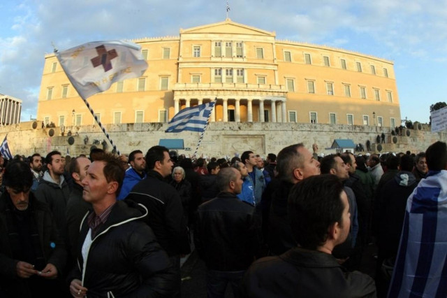 Στους δρόμους αύριο τα εργατικά συνδικάτα ΑΔΕΔΥ-ΓΣΕΕ