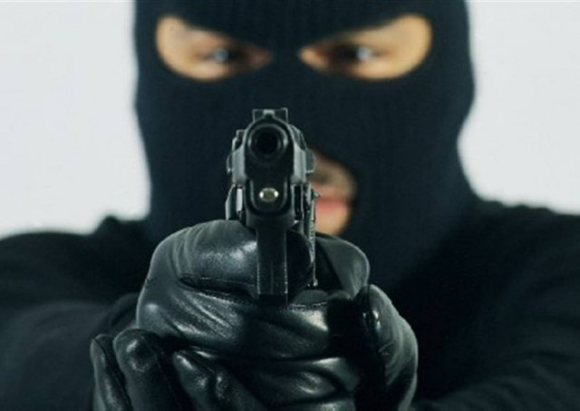 Την λήστεψαν στο σπίτι της