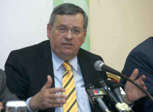 Στ. Μάνος: Προκλητική αδικία η μείωση των συντάξεων