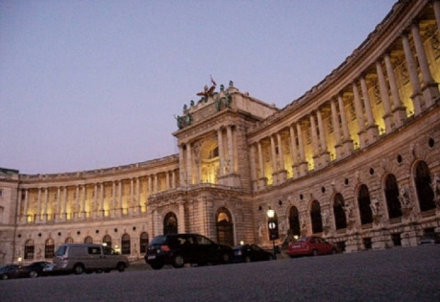 Έξοδος της Ελλάδας από την Ευρωζώνη, θα κλόνιζε την ΕΕ