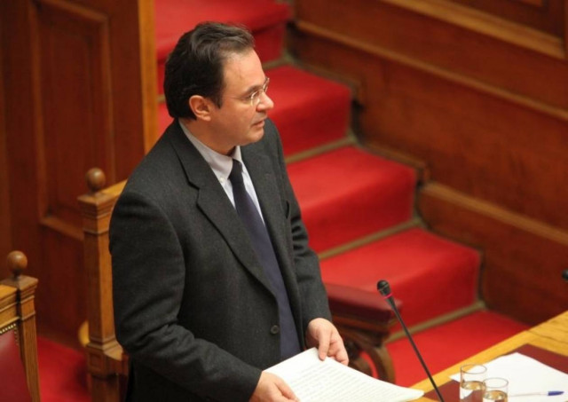 Γ. Παπακωνσταντίνου: Να δοθεί χρόνος στην κυβέρνηση Παπαδήμου