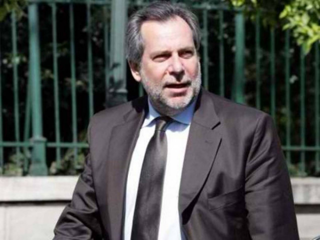 Οι αποστάσεις Παναγιωτακόπουλου - Παπουτσή