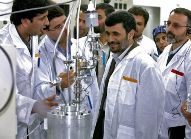 Με προληπτική δράση κατά των εχθρών του προειδοποιεί το Ιράν