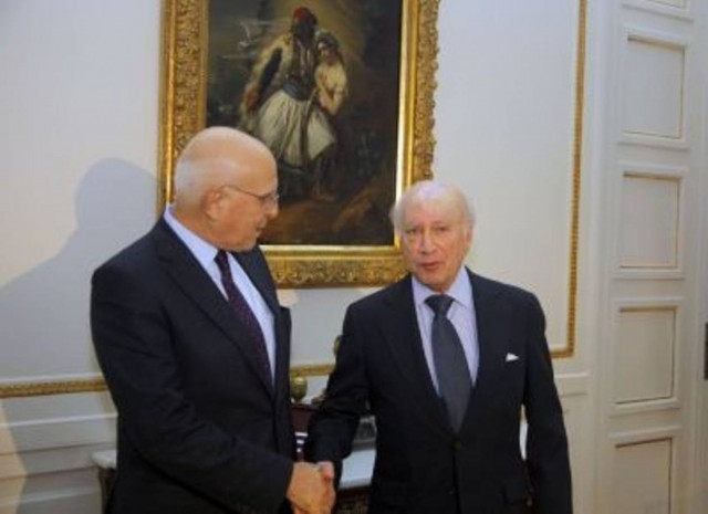 Νίμιτς : Διατεθειμένη η Ελλάδα να λυθεί το ζήτημα της ονομασίας