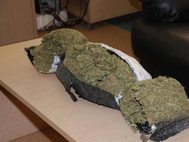 Eξαρθρώθηκε σπείρα διακίνησης ναρκωτικών