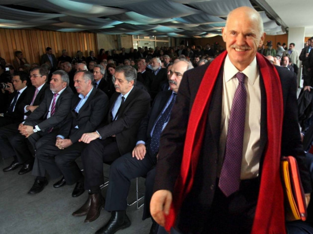 Στον αέρα η Εθνική Συνδιάσκεψη του ΠΑΣΟΚ