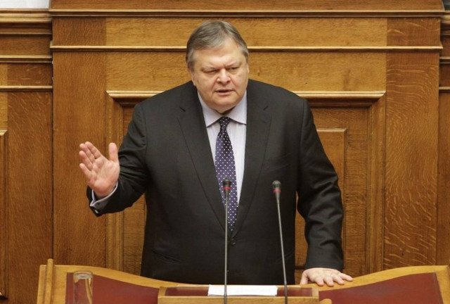 Βενιζέλος:«Καταψήφιση σημαίνει μετατροπή σε Αλβανία και Μολδαβία»!