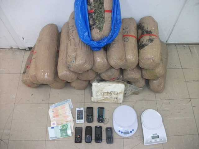 «Τσάκωσαν» έμπορους ναρκωτικών