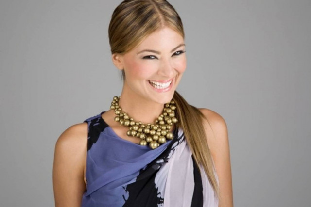 Διέγραψαν την Δέσποινα Καμπούρη από το Facebook!