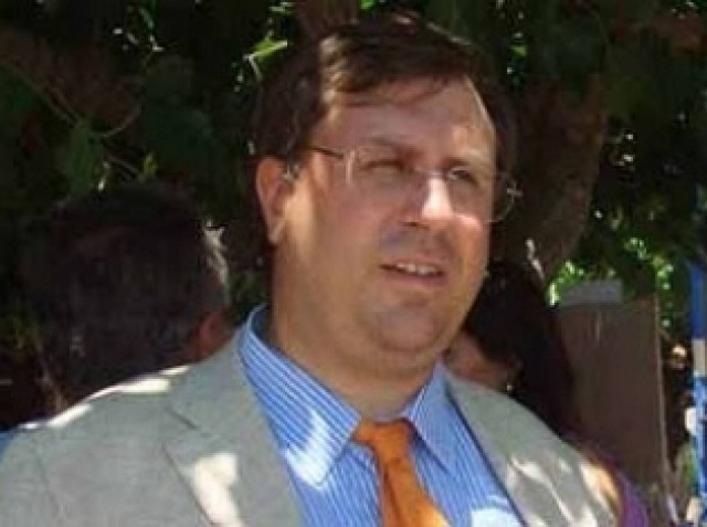 «Το μνημόνιο δεν μπορεί να βγάλει τη χώρα από τον λήθαργο»