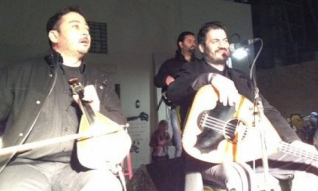 Έκλεψε την παράσταση ο Μ. Κονταρός στο καρναβάλι!