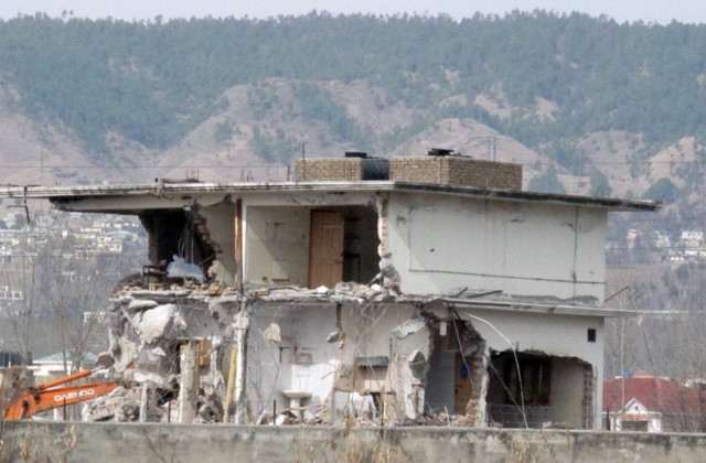 Βίντεο: Συντρίμμια το κρησφύγετο του Μπιν Λάντεν