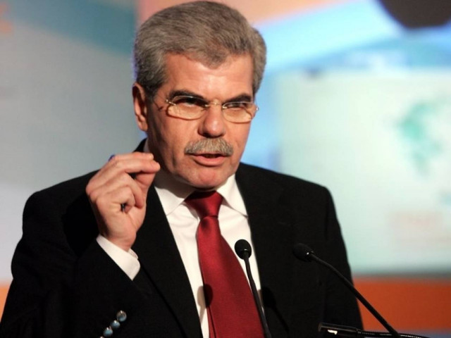 Επίθεση με μαγκούρα σε βουλευτή του ΠΑΣΟΚ!