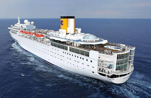 Φλεγόμενο και ακυβέρνητο το Costa Allegra