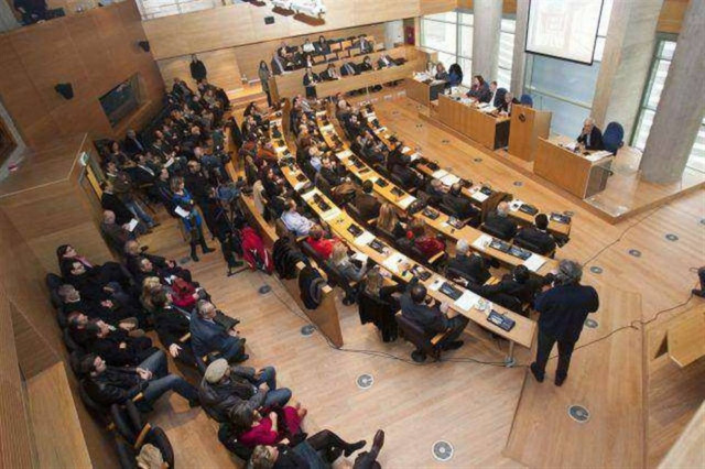 Διεκόπη για 5η φορά το Δημοτικό Συμβούλιο Θεσσαλονίκης