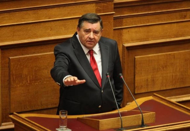 Ο Γ. Καρατζαφέρης επαναφέρει το ζήτημα των γερμανικών αποζημιώσεων