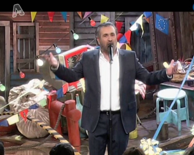 Η δυναμική επιστροφή του Λάκη Λαζόπουλου!