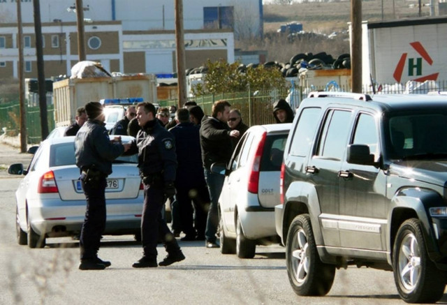 Έληξε η ομηρία στην Κομοτηνή - Παραδόθηκε ο 52χρονος