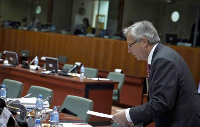 Μη ανανέωση της θητείας του υπονόησε ο Γιούνκερ