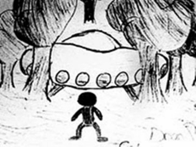 Μαθητές «βλέπουν» UFO να προσγειώνεται στο σχολείο τους!