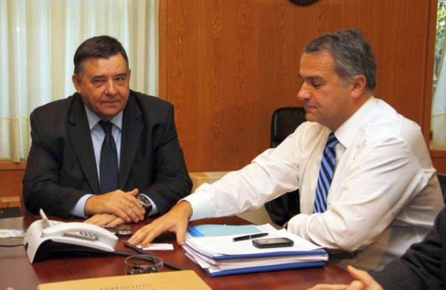 Με αγωγή απειλεί ο Βορίδης τον Καρατζαφέρη