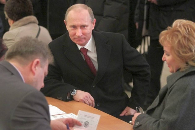 Ο Πούτιν στο δρόμο για το Κρεμλίνο