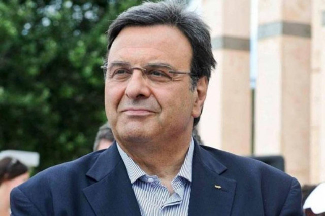 Στην δικαιοσύνη ο Ι. Κούβελος για ανειλικρινές «πόθεν έσχες»