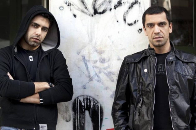 Κίτρινα Ποδήλατα live στο Gagarin205