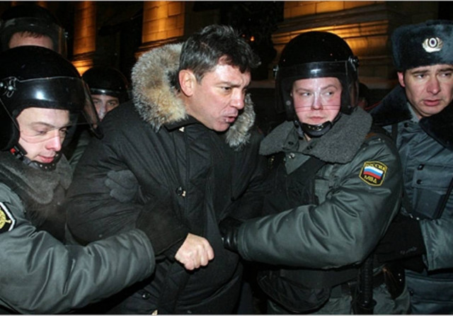 Ελεύθεροι αφέθηκαν δύο ηγέτες της αντιπολίτευσης στη Ρωσία