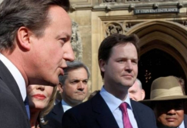 Αρνητικός σε μια ισραηλινή επίθεση στο Ιράν ο Κάμερον