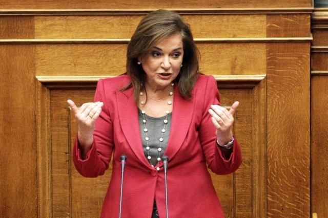 Ντ. Μπακογιάννη: Στον κόσμο τους ΠΑΣΟΚ-ΝΔ