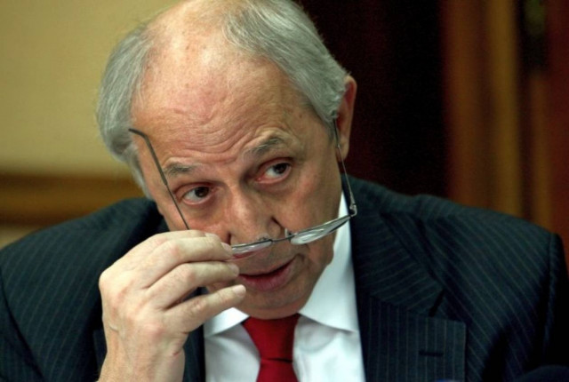 Διευκρινίσεις Παπαϊωάννου για τους μισθούς των εμμίσθων δικηγόρων