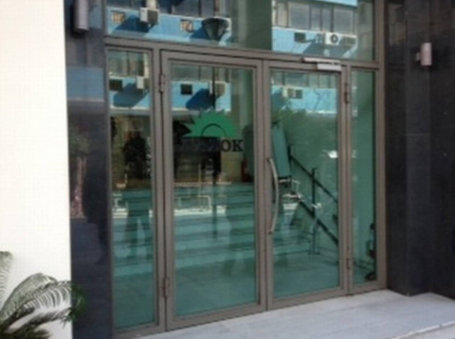 Οι απλήρωτοι υπάλληλοι του ΠΑΣΟΚ ταράζουν το πολιτικό συμβούλιο