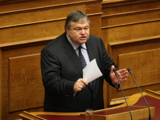 Βενιζέλος: «Η χώρα έχει μια δεύτερη ιστορική ευκαιρία»