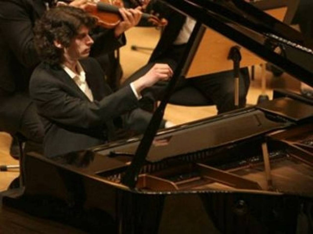 Βραβείο για Έλληνα πιανίστα