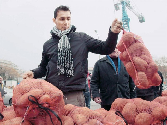 Πατάτες χωρίς μεσάζοντες αύριο σε 5 δήμους της Αθήνας