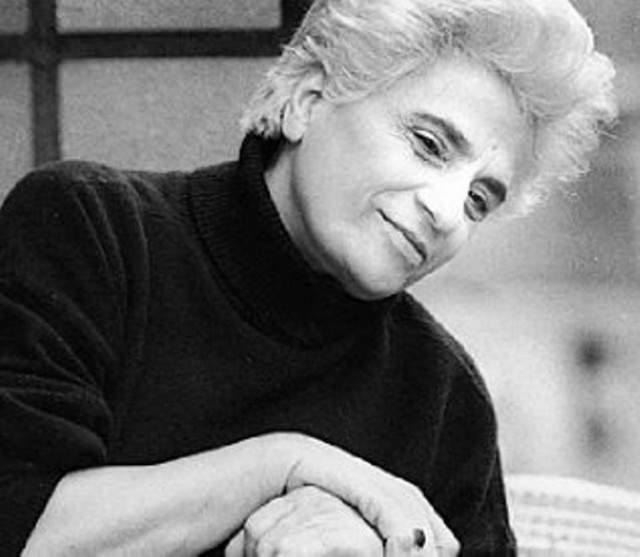 «Έσβησε» η Δόμνα Σαμίου