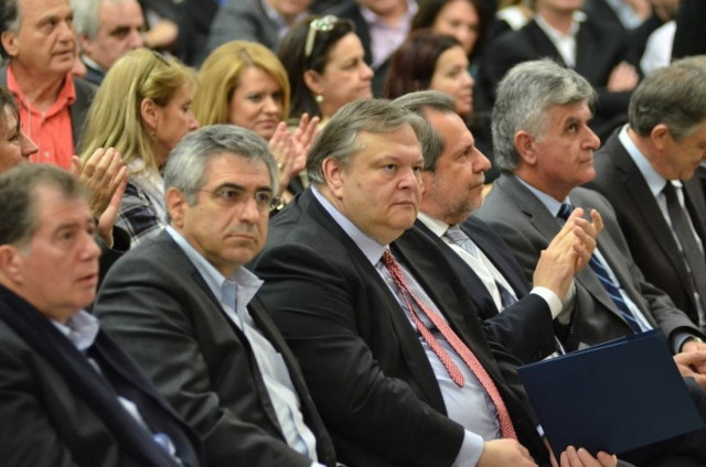 Σήμερα «κλειδώνουν» οι υποψηφιότητες