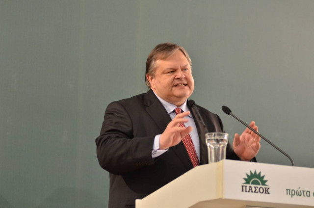 Ευ.Βενιζέλος: "Έχω πλήρη συνείδηση της ευθύνης που επωμίζομαι"