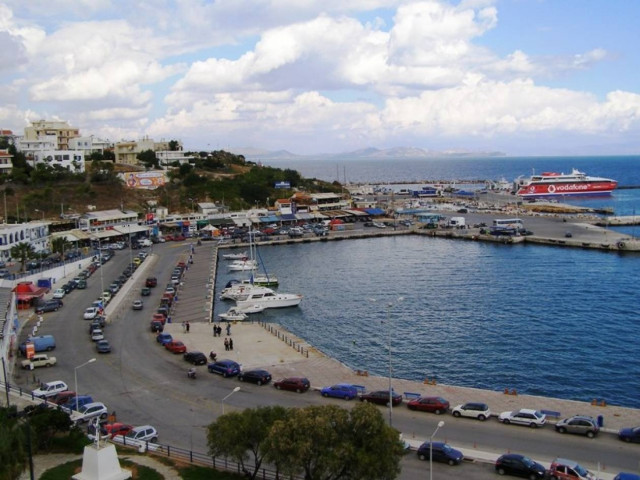 Ταξίδι στις Κυκλάδες… με πλαστό εισιτήριο