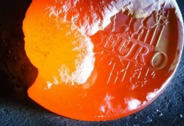 Το ελληνικό χρέος θα μπορούσε να μειωθεί κάτω από 120% του ΑΕΠ