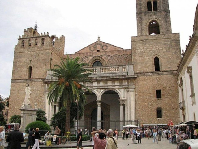 Στο σκοτάδι πόλη της Σικελίας