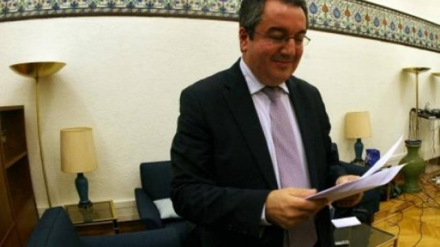 «Περίεργες» συμπτώσεις με Μόσιαλο και γενόσημα απο το Ισραήλ