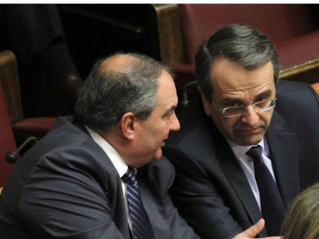 Γιατί ο Καραμανλής στηρίζει τον Σαμαρά